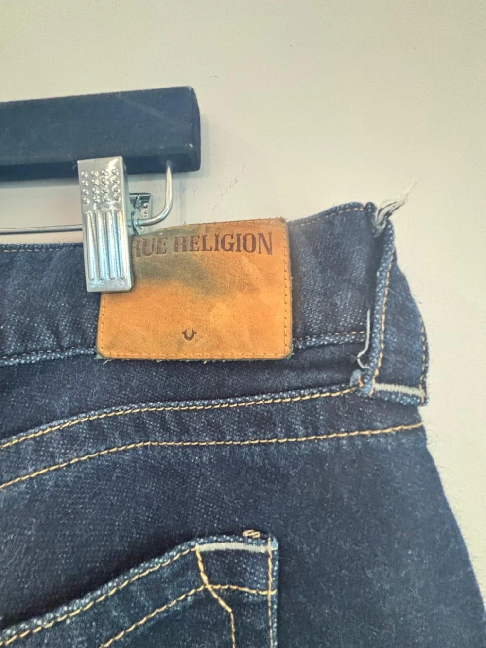 True Religion Dean Modern Tapered Jean Shorts Mens 38 Dark Indigo Denim